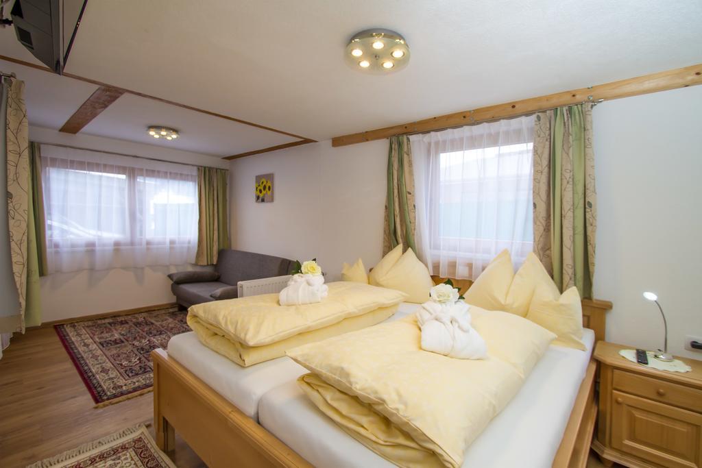 Gertis Ferienwohnung Hochfilzen Habitación foto